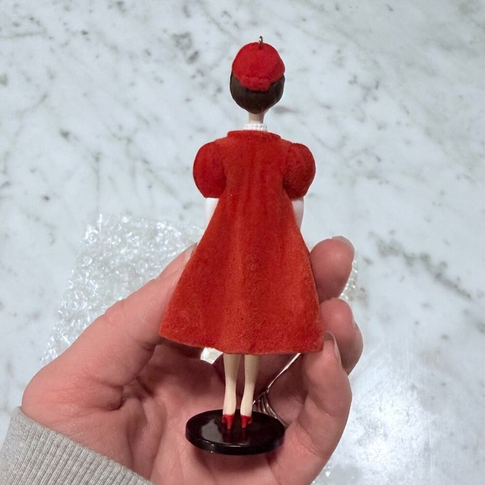1998 Hallmark Keepsake Barbie Silken Flame Ornament Vintage Collector Series - Picture 4 of 6